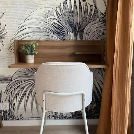 Oasis Lumineux And The Natural A Paris - 8 Pax - 2br Apartamento