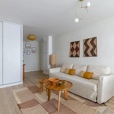 Oasis Lumineux And The Natural A Paris - 8 Pax - 2br * Saint-Ouen (Seine-Saint-Denis)