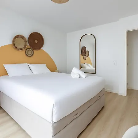 Oasis Lumineux And The Natural A Paris - 8 Pax - 2br Apartamento